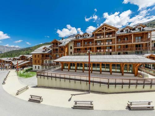 Aparthotel Mona Lisa Les Balcons De Bois Mean