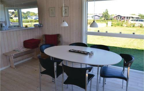 Holiday Home Haulundsvej S�by IV