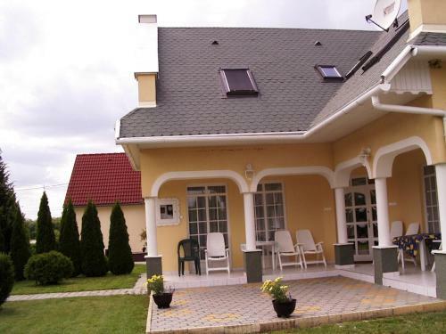 Pacsirta Apartman