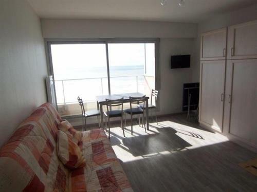 Apartment Studio Avec Balcon Facer Mer
