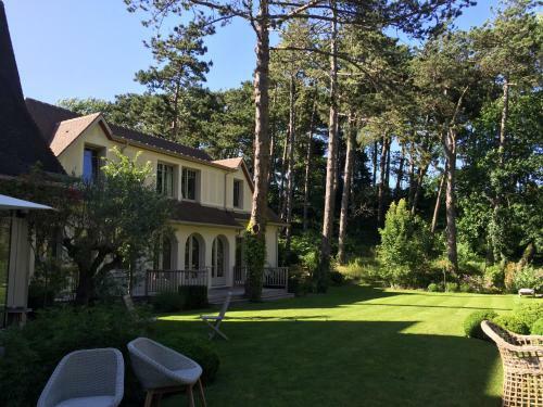Bed & Breakfast Demeure D'h�tes Haec Otia