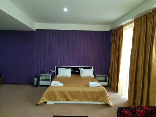 Hotel Grand Vejini