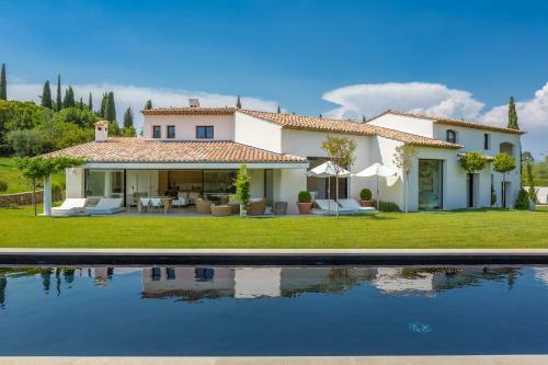 Mougins Villa Sleeps 10 Pool Air Con Wifi