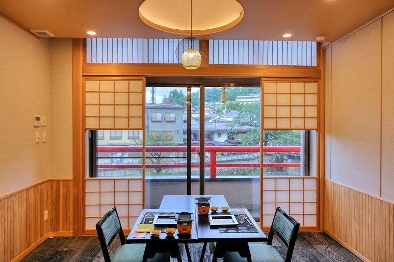 Hotel Honjin Hiranoya Bekkan