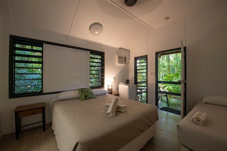 Hotel Cape Trib Beach House