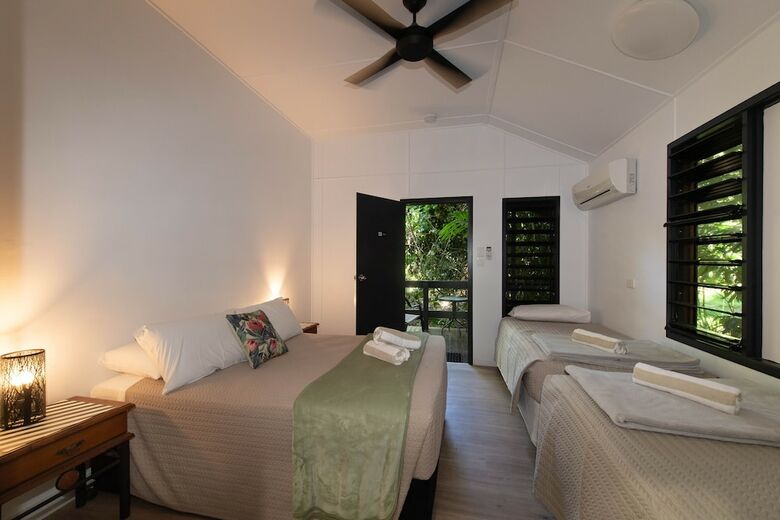 Hotel Cape Trib Beach House