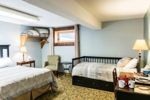 Bed & Breakfast Rustlers Lodge