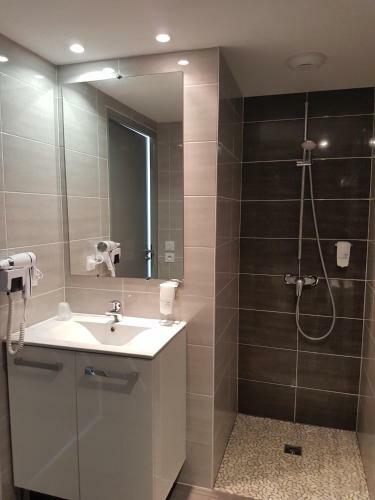 Hotel H�tel Restaurant Les Bruy�res