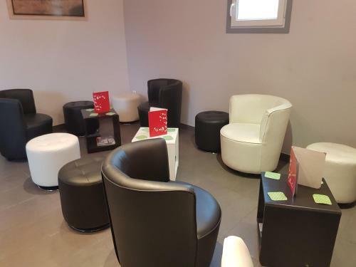 Hotel H�tel Restaurant Les Bruy�res