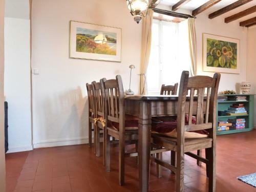 Holiday Home Maison De Vacances - R�milly