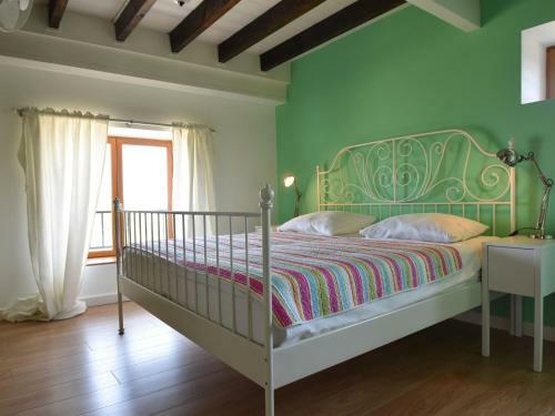 Holiday Home Maison De Vacances - R�milly