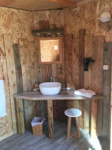 Hostal Les Insolites De Taracopala