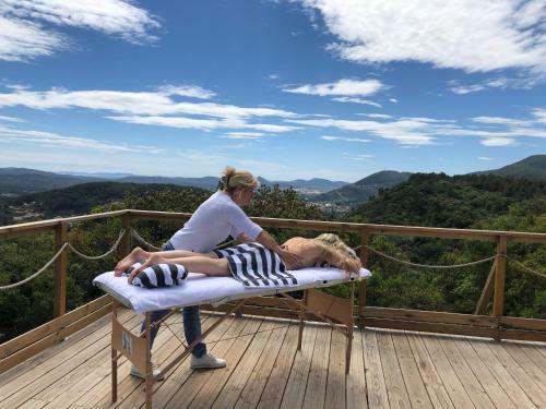 Hostal Les Insolites De Taracopala