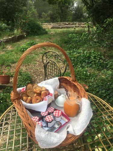 Hostal Les Insolites De Taracopala