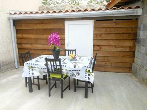 Apartment Avenue Haussmann