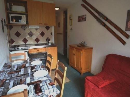 Apartment Les Menuires - 2 Pers, 18 M2, 1/0 2