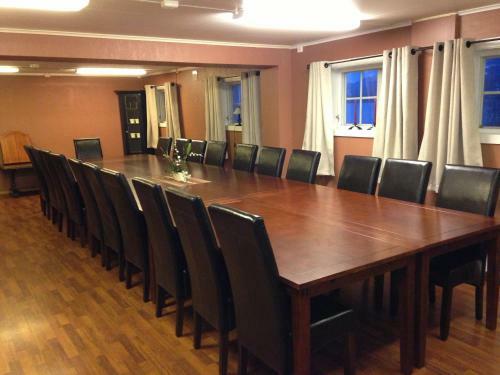 Hotel Eidsv�g Fjordhotell