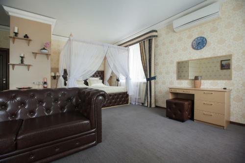 Regina Petrovsky Hotel