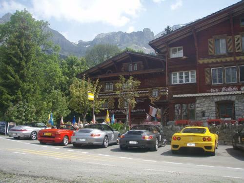 Hotel Posthaus Urigen