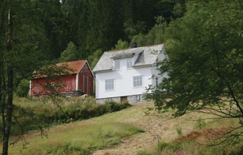 Holiday Home Flekke Eldevik II