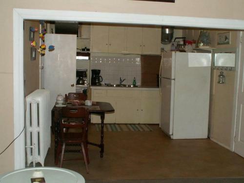 Apartamento Canalside Restaurant, Inn & Kitchen Store