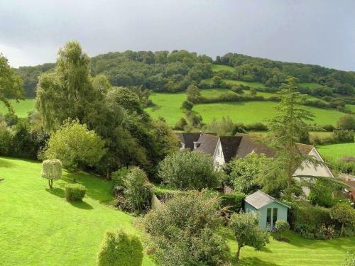 2 Smugglers Close, Branscombe