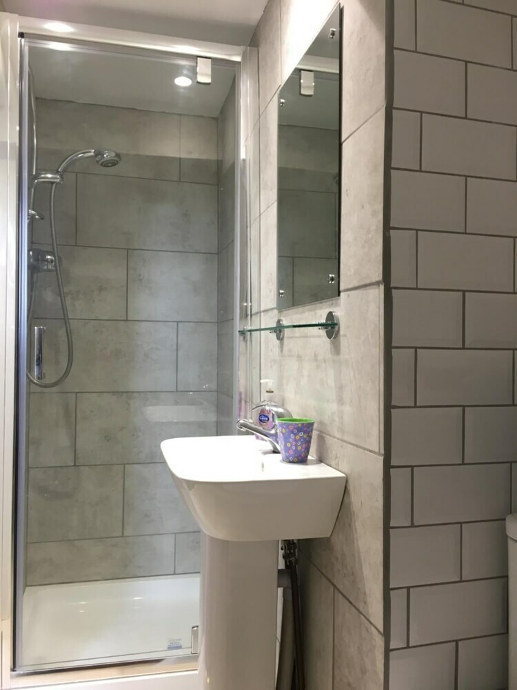 Hostal Glanville Guest House