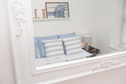2 Bedroom Apartment In Prime Clifton Location
