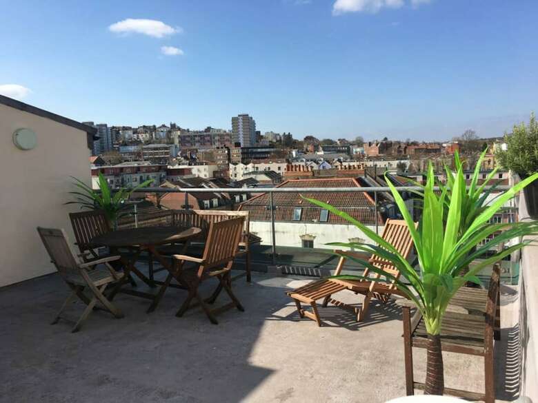 Apartamento 2 Bedroom City Centre Penthouse