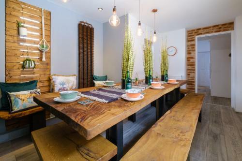 Apartamentos Large Property With Roof Terrace