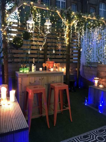 Apartamentos Large Property With Roof Terrace