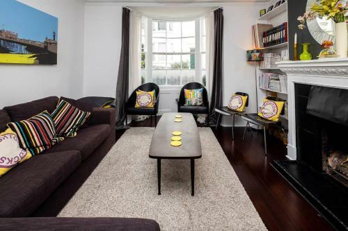 Apartamento Incredible Four Storey Grade II Listed Townhouse