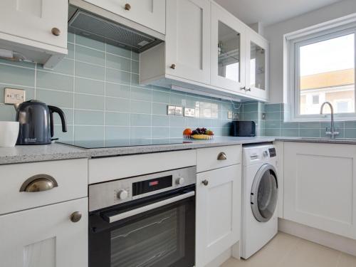 Cosy Apartment In Brighton Near Sea