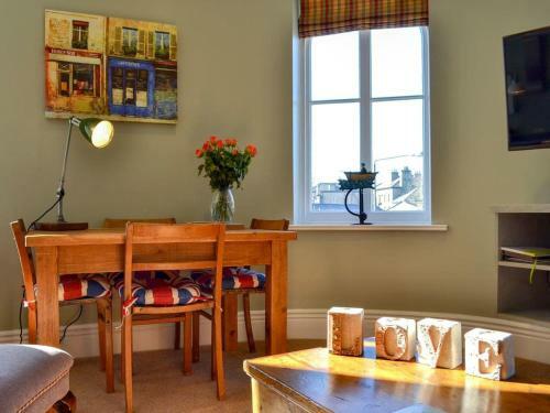 The Old Post Office - Apartment 2