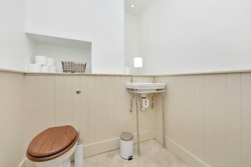 Hostal St Alphege, Canterbury - Fmp