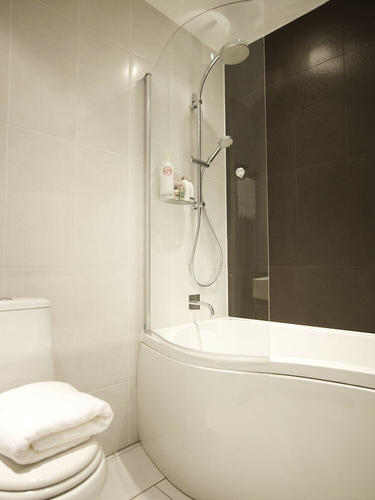 Apartamentos Strozzi Palace Suites By Mansley