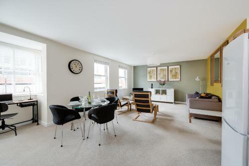Uk South Coast Apartments