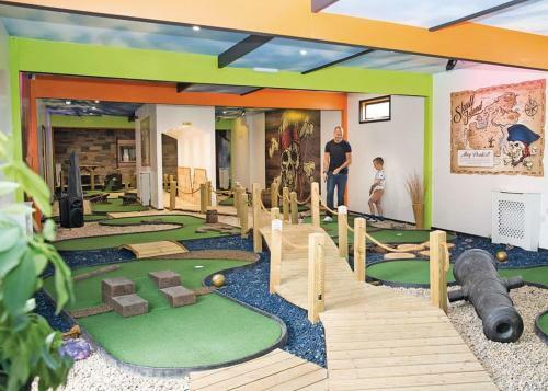 Scoutscroft Leisure Park