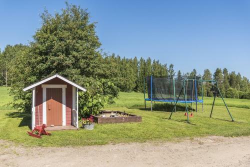 Lodge Hyv�l�n Talo
