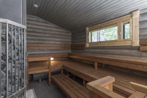Lodge Hyv�l�n Talo