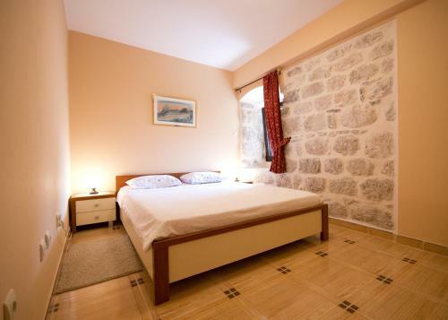 Apartments Radonicic
