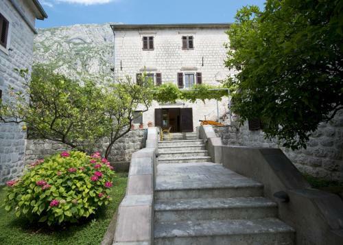 Apartments Radonicic