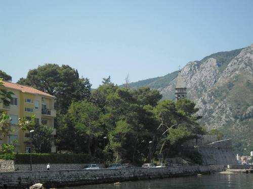 Apartment Ivani?evi? 2