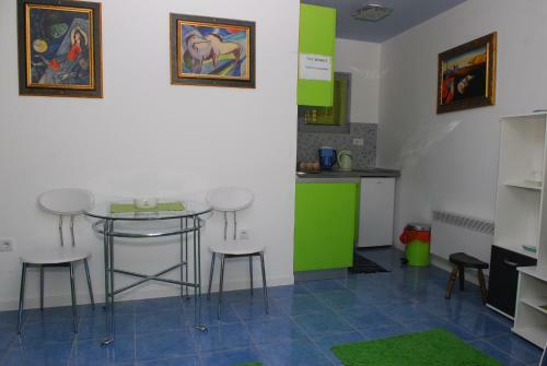 Bjelica Apartments Kotor