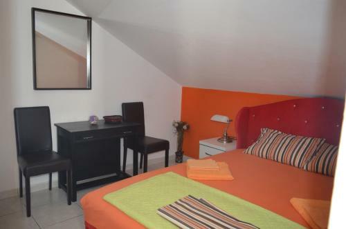 Apartments Coso