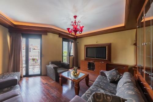 Apartments Coral
