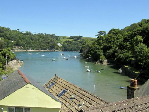 6 The Pottery, Dartmouth
