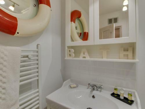 Holiday Home Harriot