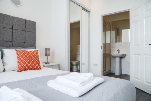 Casa Fresa - King Street Apartments