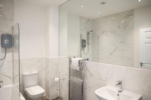 Casa Fresa - King Street Apartments